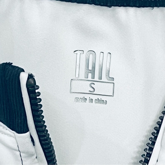 Tail Activewear Jacket Golf Tennis Black Red Tropical Full Zip Pockets - Picture 11 of 12